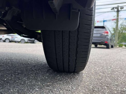 Used 2019 Subaru Crosstrek 2.0i Limited w/ Moonroof Package w/Navigation AWD/4WD image 13