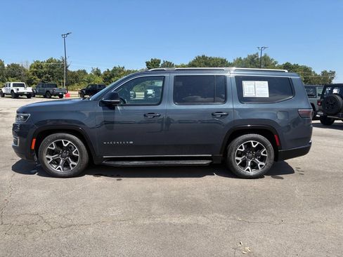Used 2024 Jeep Wagoneer Series III AWD/4WD image 4