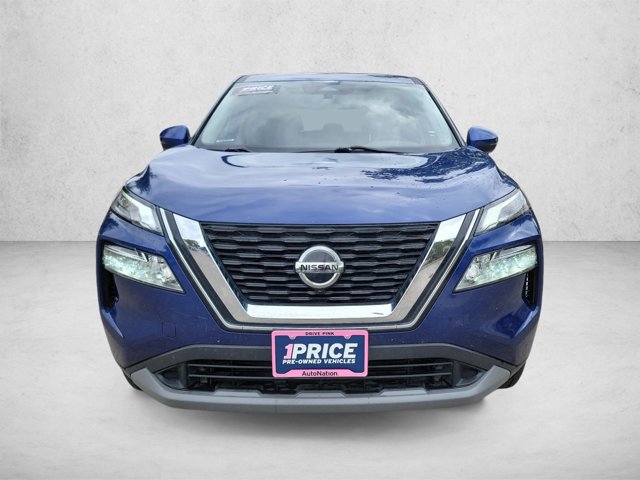 Used 2021 Nissan Rogue SV FWD image 2
