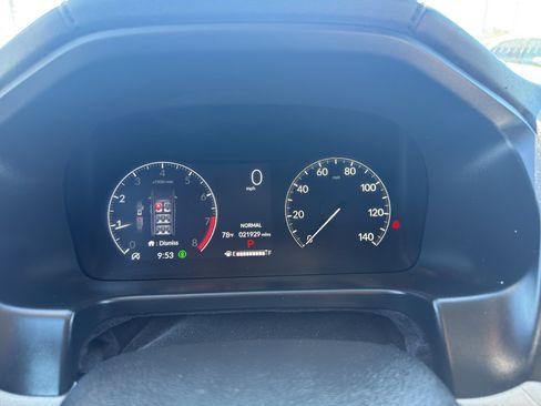Used 2025 Honda Odyssey EX-L image 16