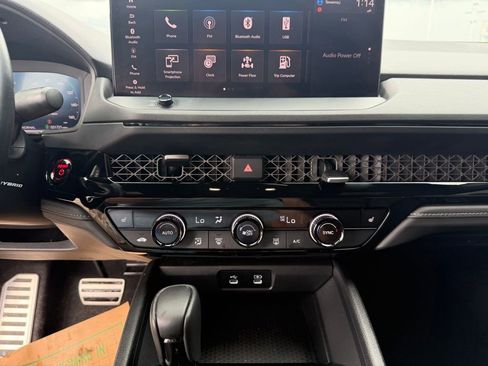 Used 2024 Honda Accord Sport image 18