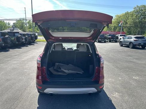 Used 2018 Ford Escape SEL FWD image 21