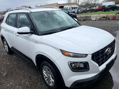 Used 2020 Hyundai Venue SEL w/ Convenience Package