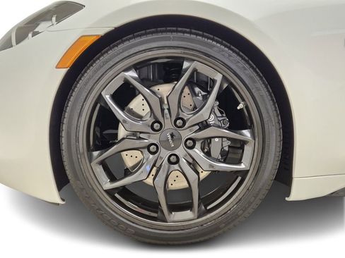 New 2025 Karma Revero Luxury image 13