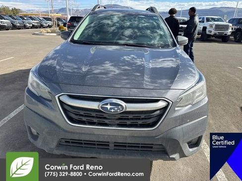 Used 2022 Subaru Outback Premium image 2