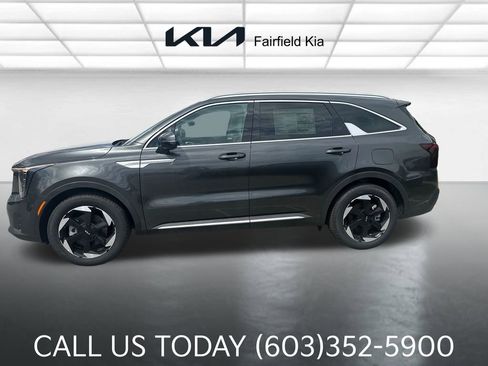 New 2025 Kia Sorento EX AWD/4WD image 2