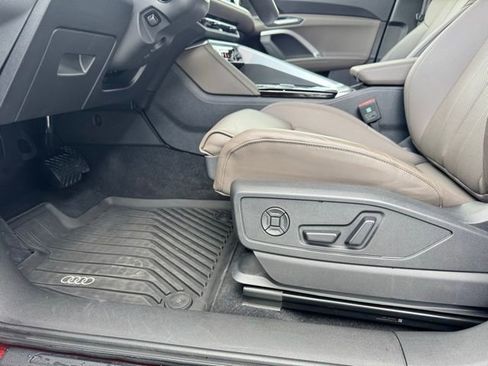 Certified 2025 Audi Q5 Premium w/ Premium Plus AWD/4WD image 25