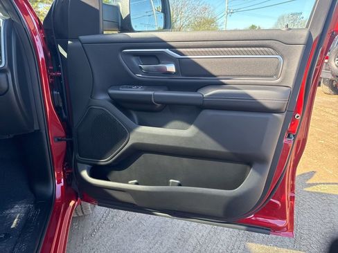New 2026 RAM 1500 4x4 Crew Cab image 31
