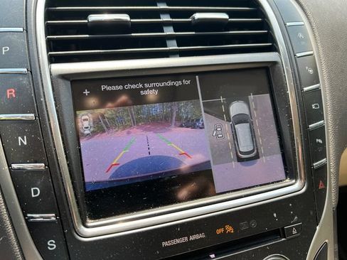 Used 2019 Lincoln Nautilus Reserve AWD/4WD image 29
