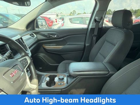 Used 2021 GMC Acadia SLE w/ Driver Convenience Package AWD/4WD image 16