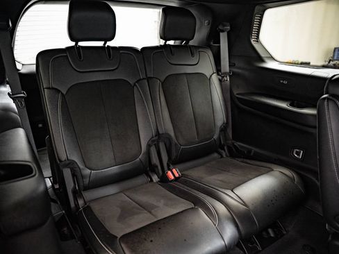 Used 2023 Jeep Grand Cherokee L Laredo AWD/4WD image 45