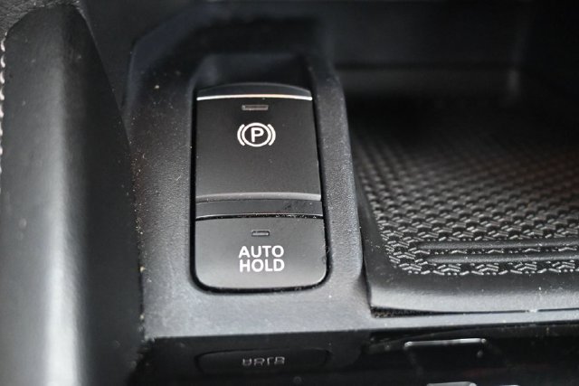 Used 2023 Nissan Kicks SV FWD image 37