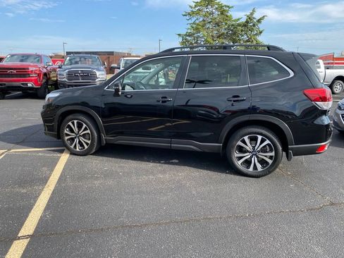 Used 2021 Subaru Forester Limited AWD/4WD image 8