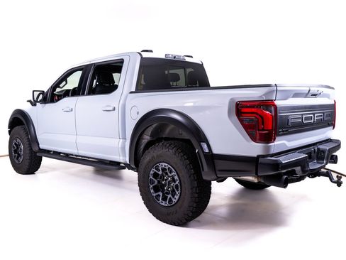Used 2025 Ford F150 Raptor w/ Equipment Group 803A Raptor R AWD/4WD image 3