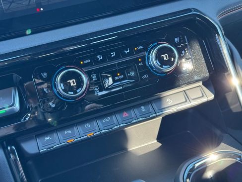 New 2026 GMC Sierra 1500 AT4 w/ Technology Package image 33