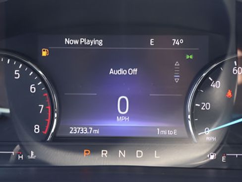 Used 2023 Ford Explorer XLT w/ Equipment Group 202A AWD/4WD image 20