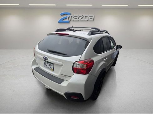 Used 2016 Subaru Crosstrek 2.0i Premium w/ Moonroof Package image 5