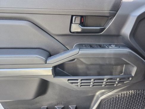 Used 2024 Toyota Tacoma SR5 AWD/4WD image 26