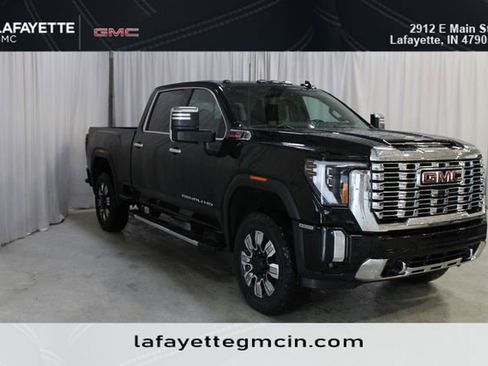 Used 2024 GMC Sierra 2500 Denali w/ Denali Reserve Package AWD/4WD image 1
