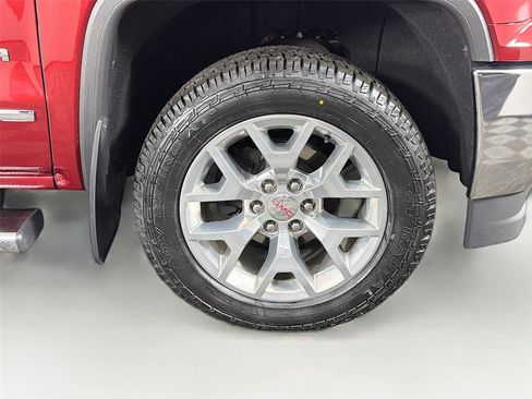 Used 2018 GMC Sierra 1500 SLT AWD/4WD image 36