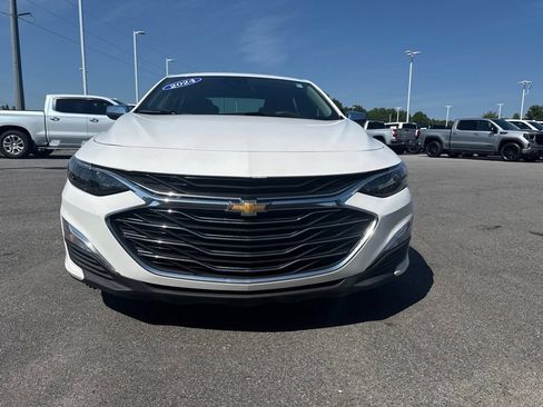 Used 2024 Chevrolet Malibu LS w/ Driver Confidence Package FWD image 2