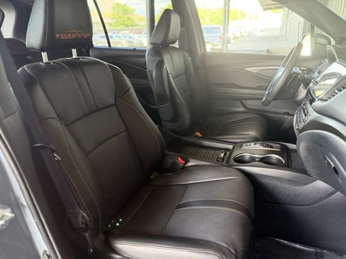 Used 2023 Honda Passport TrailSport image 18