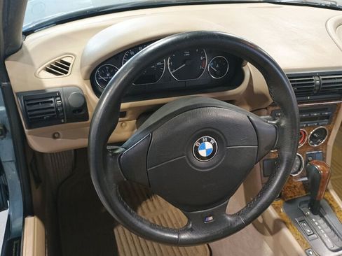 Used 2000 BMW Z3 2.5i RWD image 18