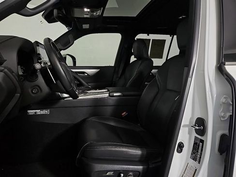 Used 2022 Lexus LX 600 F Sport image 15