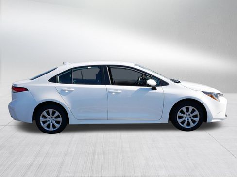 Certified 2023 Toyota Corolla LE FWD image 8