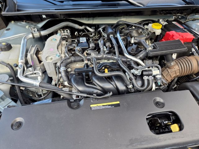 Used 2025 Nissan Sentra SR w/ SR Premium Package FWD image 24