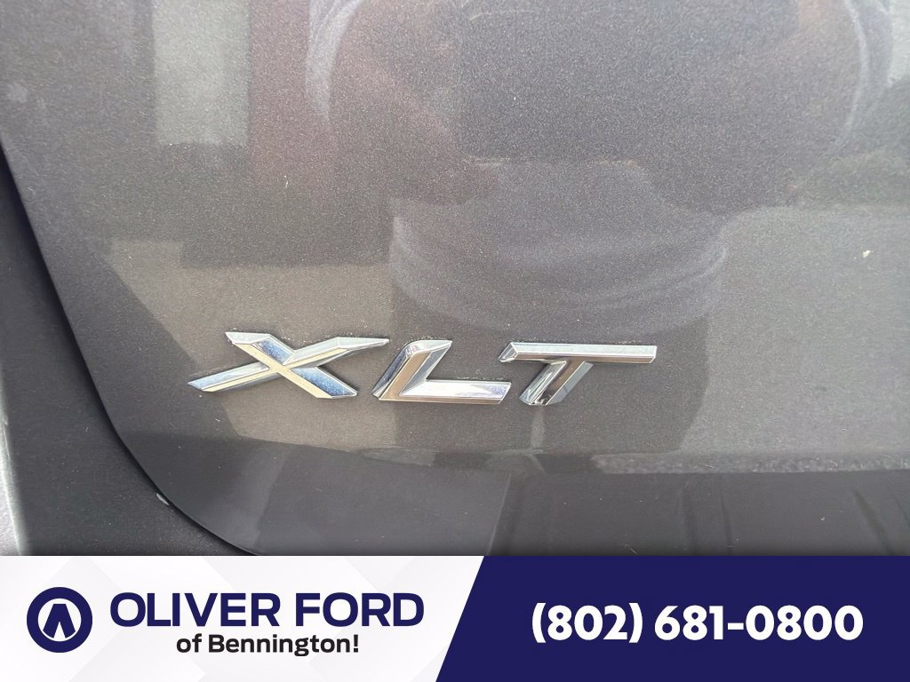 Used 2022 Ford Explorer XLT w/ Equipment Group 202A AWD/4WD image 15