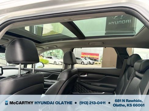 Certified 2023 Hyundai Santa Fe SEL Premium AWD/4WD image 11