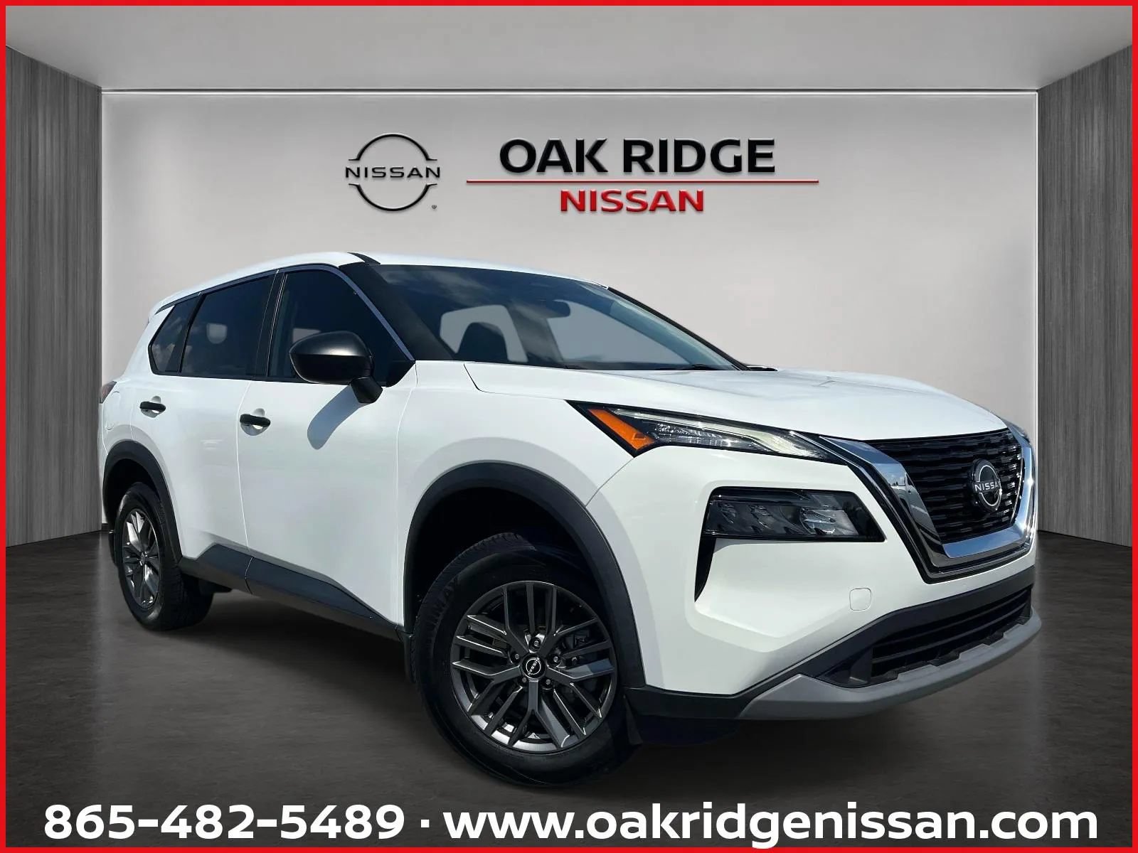Used 2023 Nissan Rogue S FWD image 1