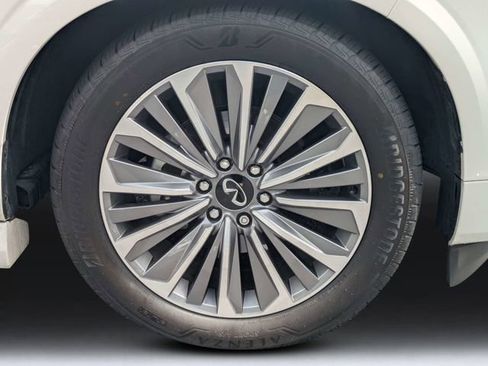 Used 2026 INFINITI QX80 Luxe w/ Cargo Package AWD/4WD image 11