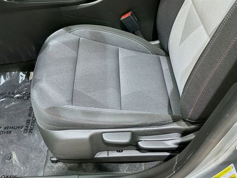 Certified 2026 Chevrolet Trax RS w/ Sunroof Package FWD image 20