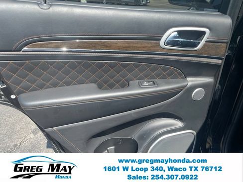 Used 2019 Jeep Grand Cherokee Summit AWD/4WD image 24