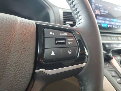 Used 2025 Honda Odyssey EX-L image 25