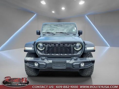 Certified 2024 Jeep Wrangler Unlimited Sport AWD/4WD image 9