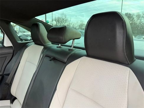 Used 2020 Volkswagen Jetta R-Line w/ R-Line Cold Weather Package image 30