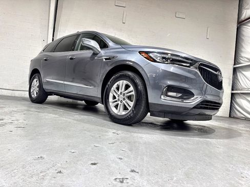 Used 2019 Buick Enclave Essence image 8