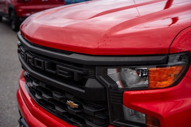 New 2024 Chevrolet Silverado 1500 Custom AWD/4WD image 15