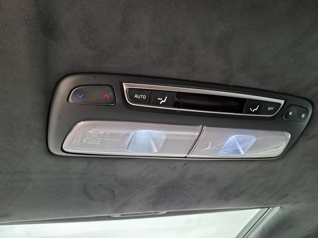 Used 2024 Kia Telluride SX Prestige AWD/4WD image 30