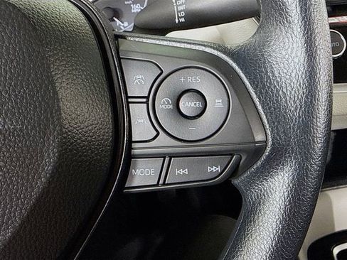 Certified 2025 Toyota Corolla LE FWD image 13