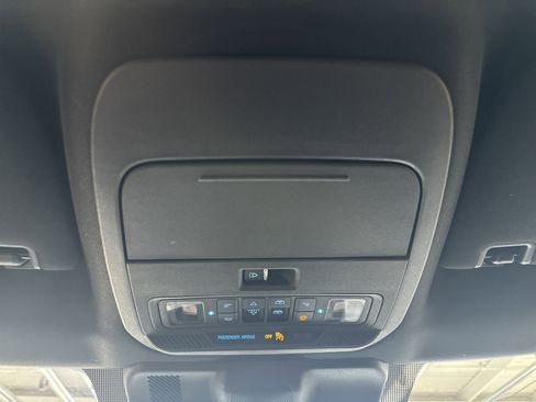 Used 2022 Ford F150 XLT w/ Equipment Group 302A High image 41