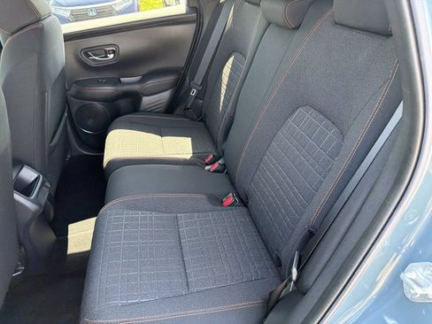 Used 2025 Honda HR-V Sport image 17