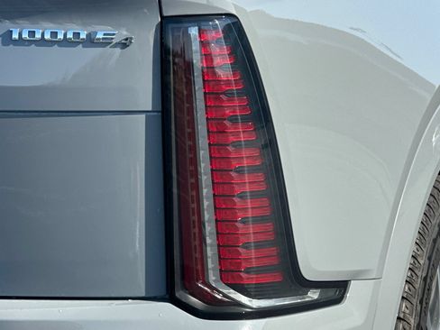 Certified 2026 Cadillac Escalade IQ Sport 1 w/ LPO, Floor Liner Package AWD/4WD image 48