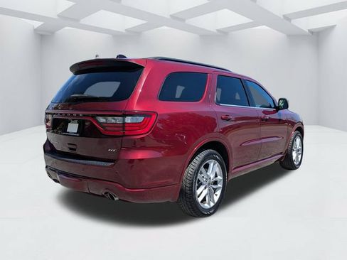 Used 2023 Dodge Durango GT RWD image 5