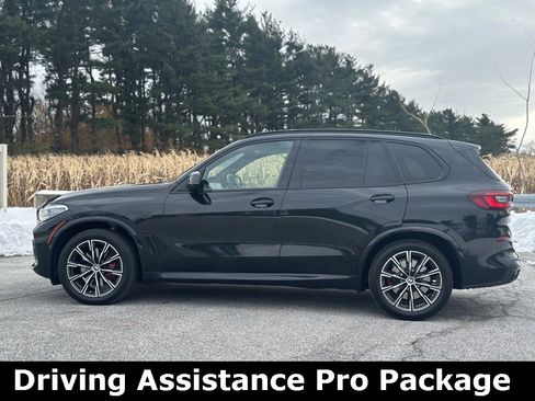 Used 2021 BMW X5 xDrive40i w/ M Sport Package image 4
