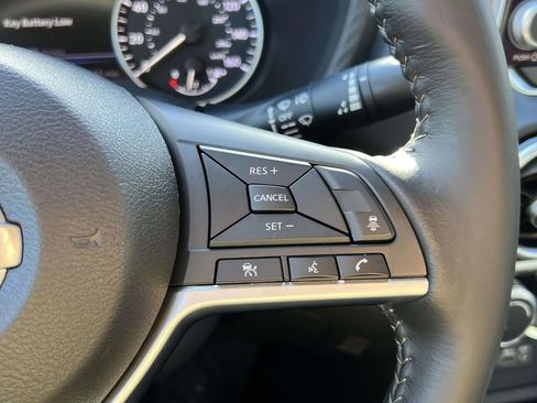 Used 2022 Nissan Sentra SV FWD image 21