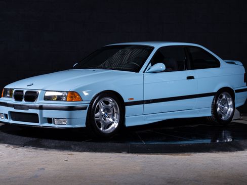 Used 1997 BMW M3 Coupe RWD image 2